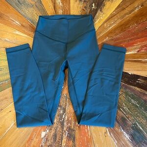 Lululemon submarine green Wunder Smooth High-Waisted Leggings.  Size 2-23”